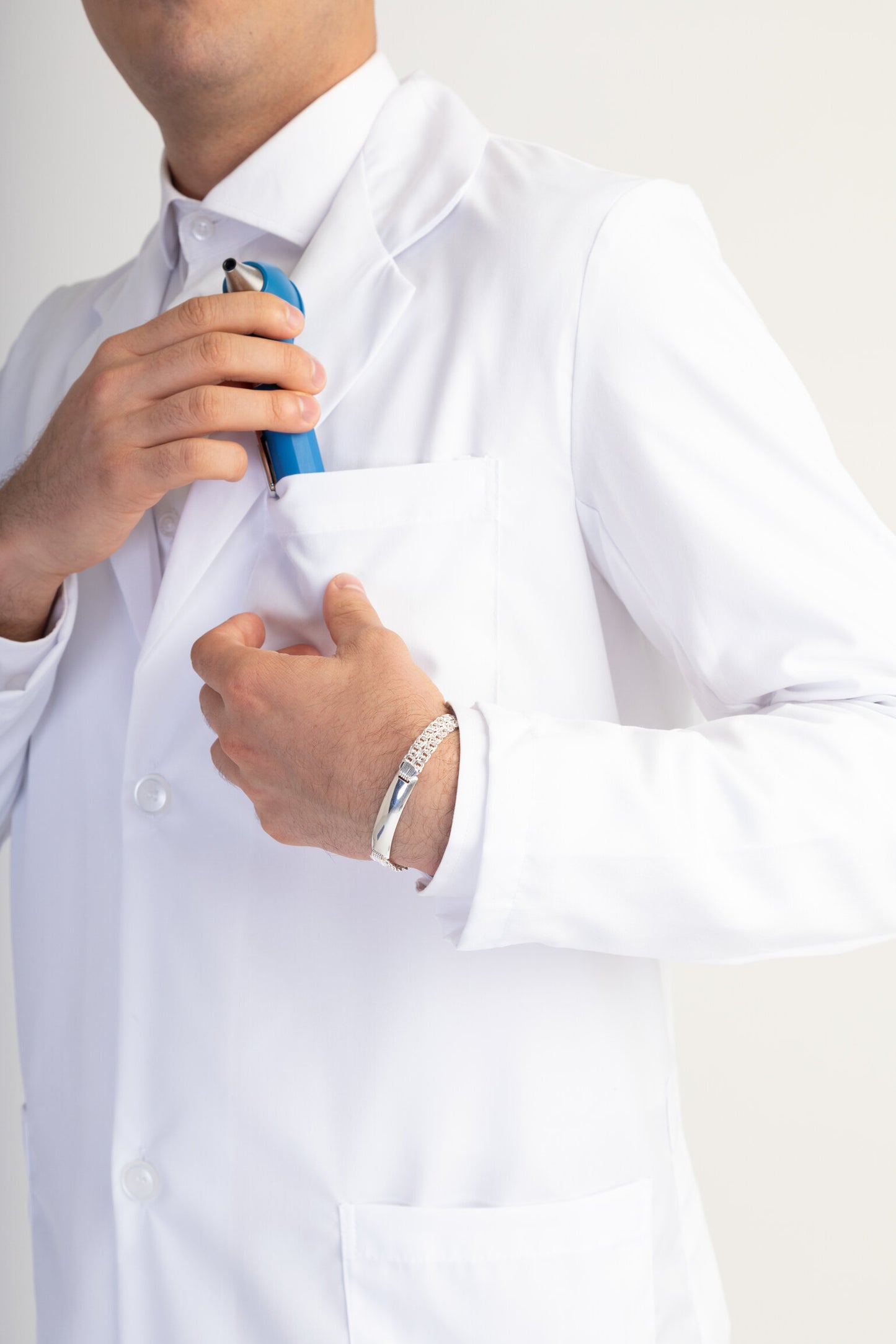 Bata Laboratorio Milenio